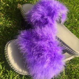 Soft purple luxx fur slides hand made (brand - Tylene luxx fur)
